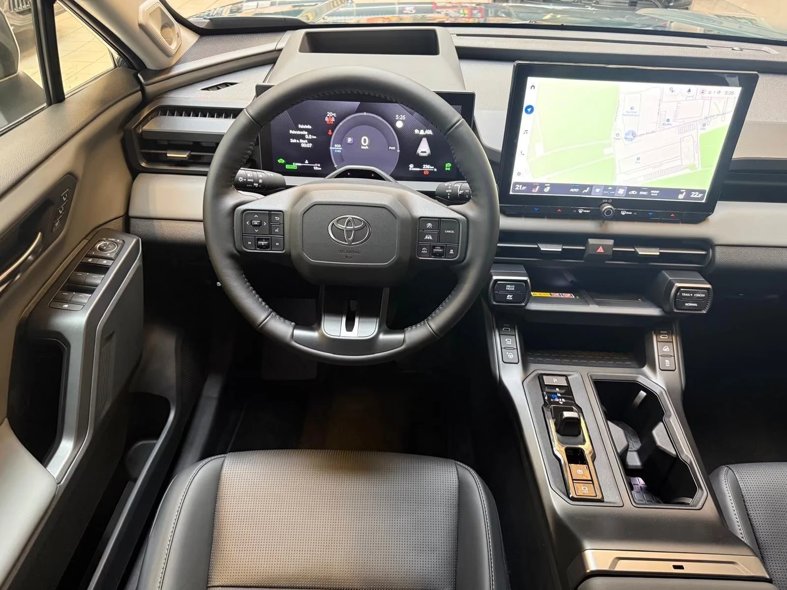 Toyota Rav4 НОВ!/LOUNGE/194HP/PANO/360/4X4/HUD/JBL/MEMO/489q, снимка 10 - Автомобили и джипове - 55308670
