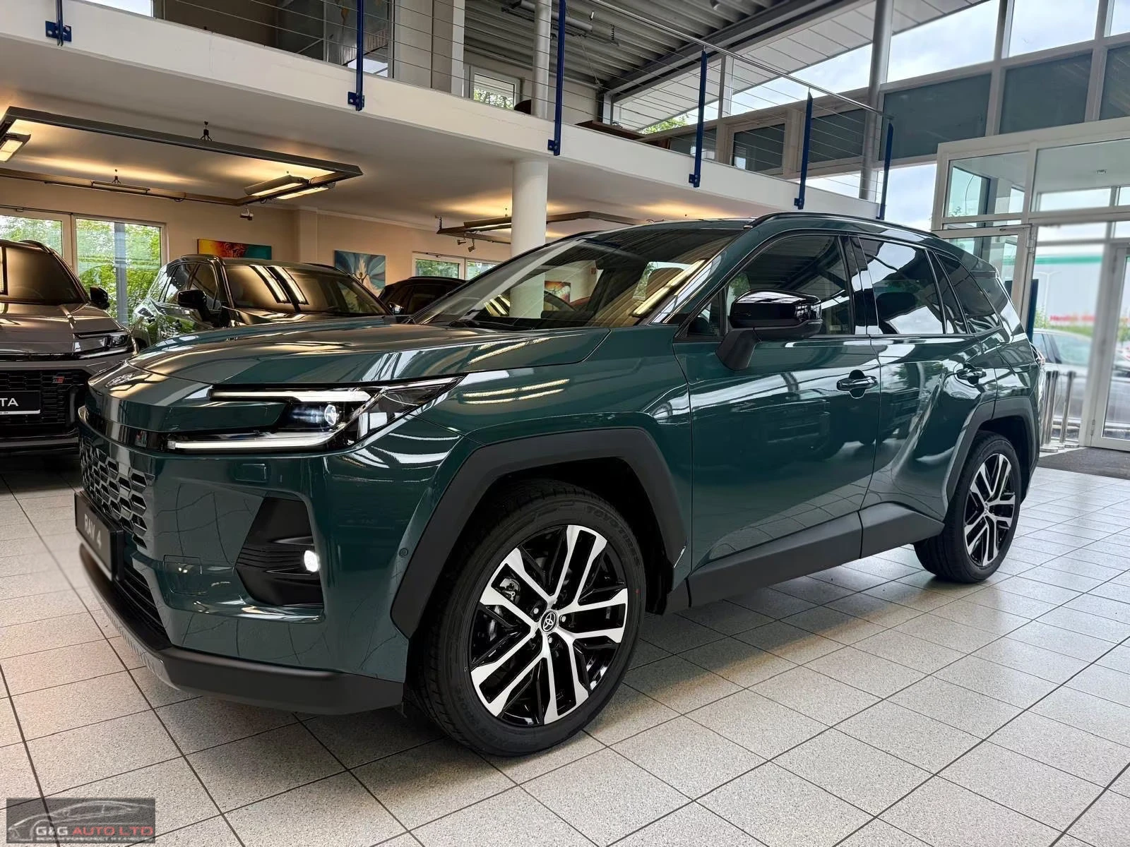 Toyota Rav4 НОВ!/LOUNGE/194HP/PANO/360/4X4/HUD/JBL/MEMO/489q