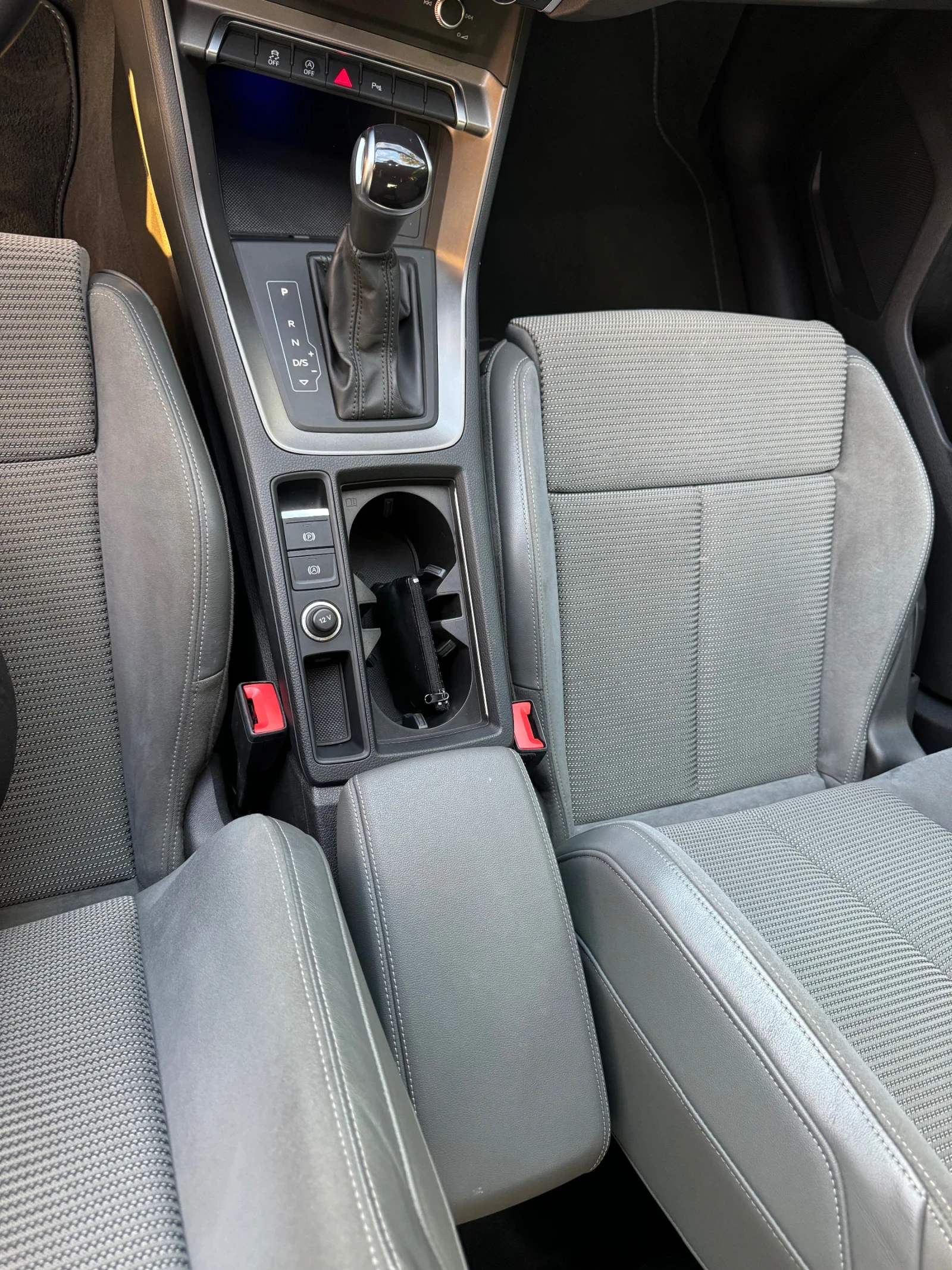 Audi Q3 Quatro, снимка 3 - Автомобили и джипове - 55501889