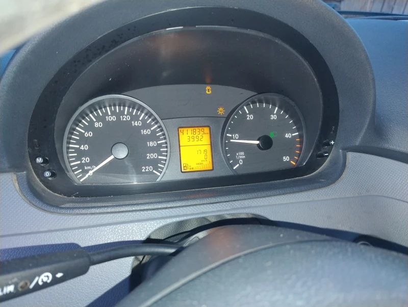 Mercedes-Benz Vito 115 cdi, снимка 8 - Бусове и автобуси - 52239916