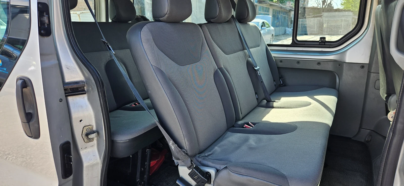 Renault Trafic 8+ 1 2.0 dci, снимка 6 - Бусове и автобуси - 54351860