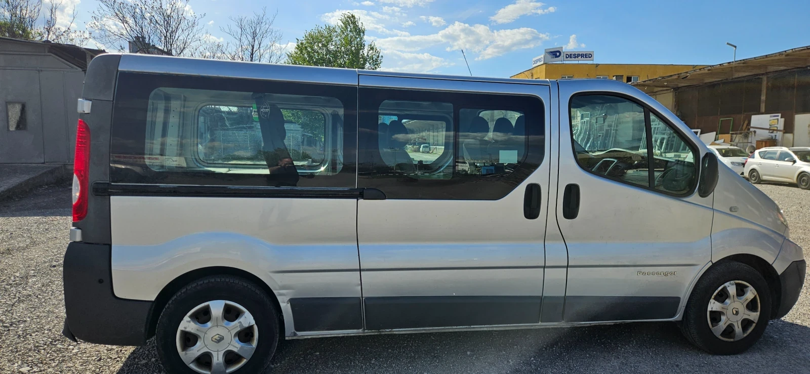 Renault Trafic 8+ 1 2.0 dci, снимка 4 - Бусове и автобуси - 54351860