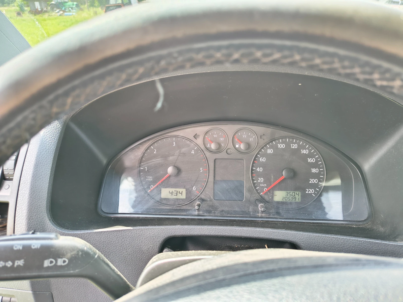 VW T5 HighLine, снимка 11 - Бусове и автобуси - 54687304