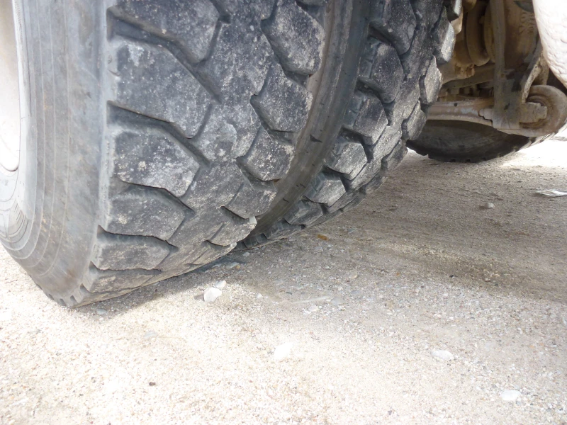 Volvo Fh 12 460 САМОСВАЛНА ПОМПА, снимка 6 - Камиони - 52010518