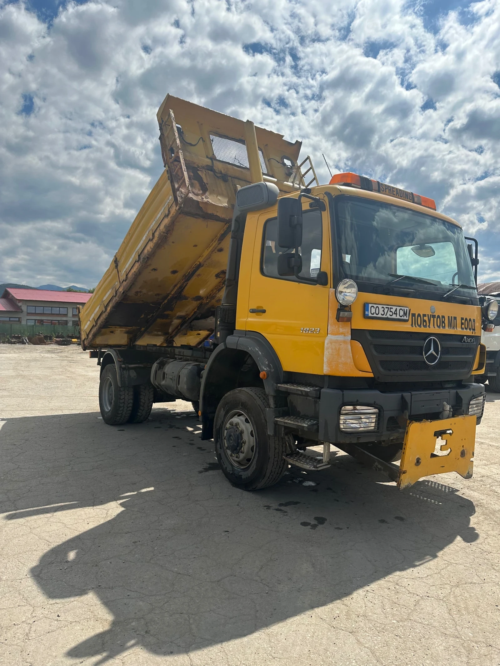 Mercedes-Benz Arocs 4х4 - изображение 2