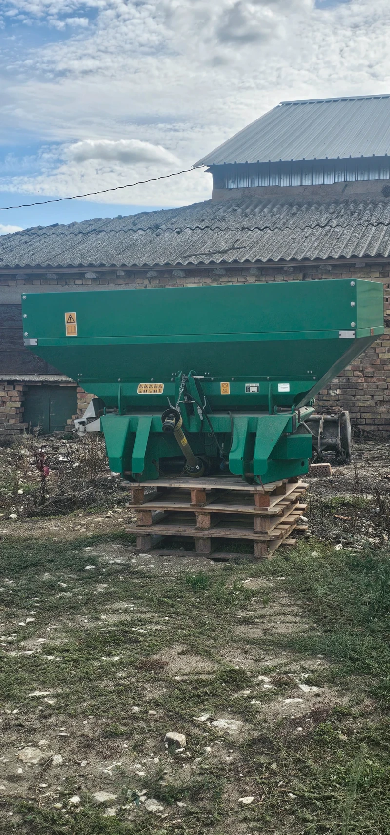 Торачка Друга марка Ino ferti, снимка 7 - Селскостопанска техника - 51865381