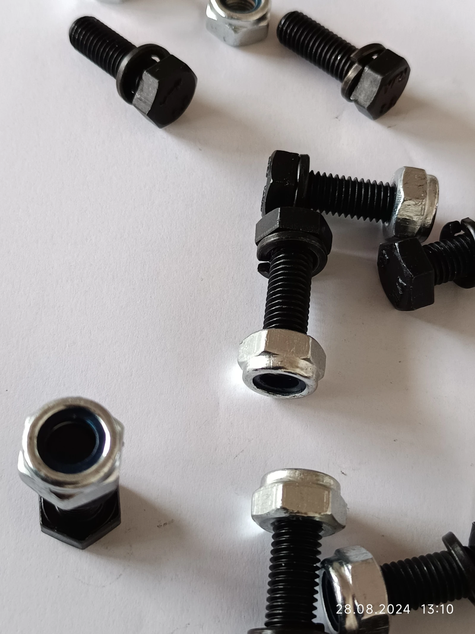  ISEKI   6 | Mobile.bg   14