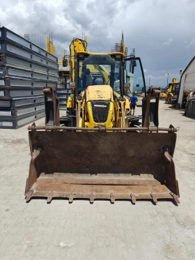 ����� �� �������� �� ����� Komatsu WB93R-5
