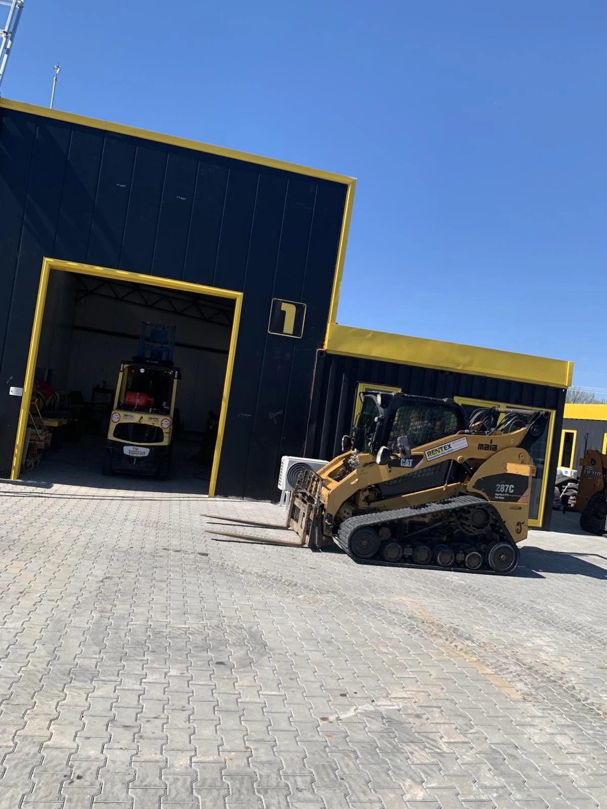 Мини челни товарачи Cat 287 С, снимка 17 - Индустриална техника - 54863898