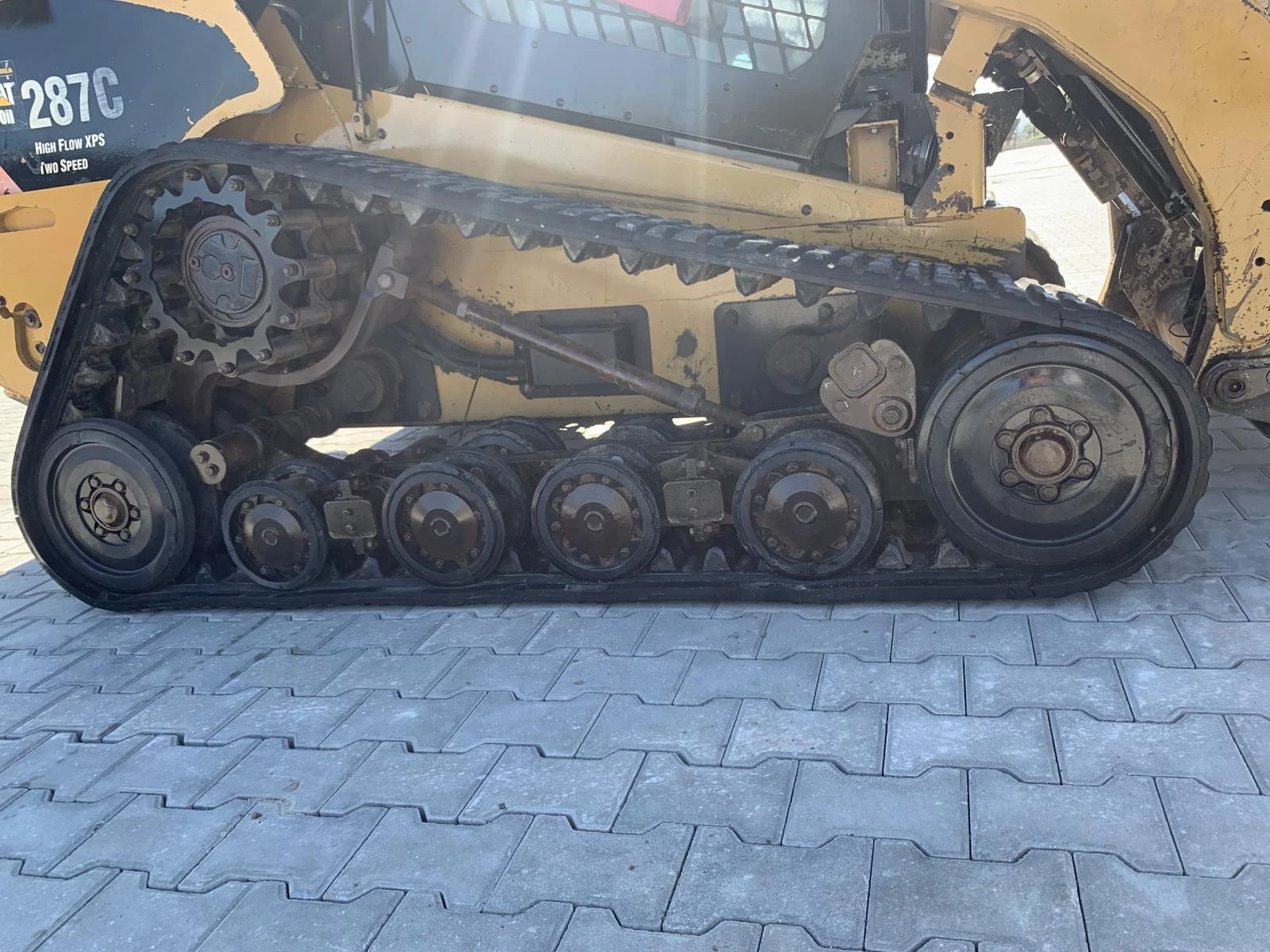 Мини челни товарачи Cat 287 С, снимка 13 - Индустриална техника - 54863898
