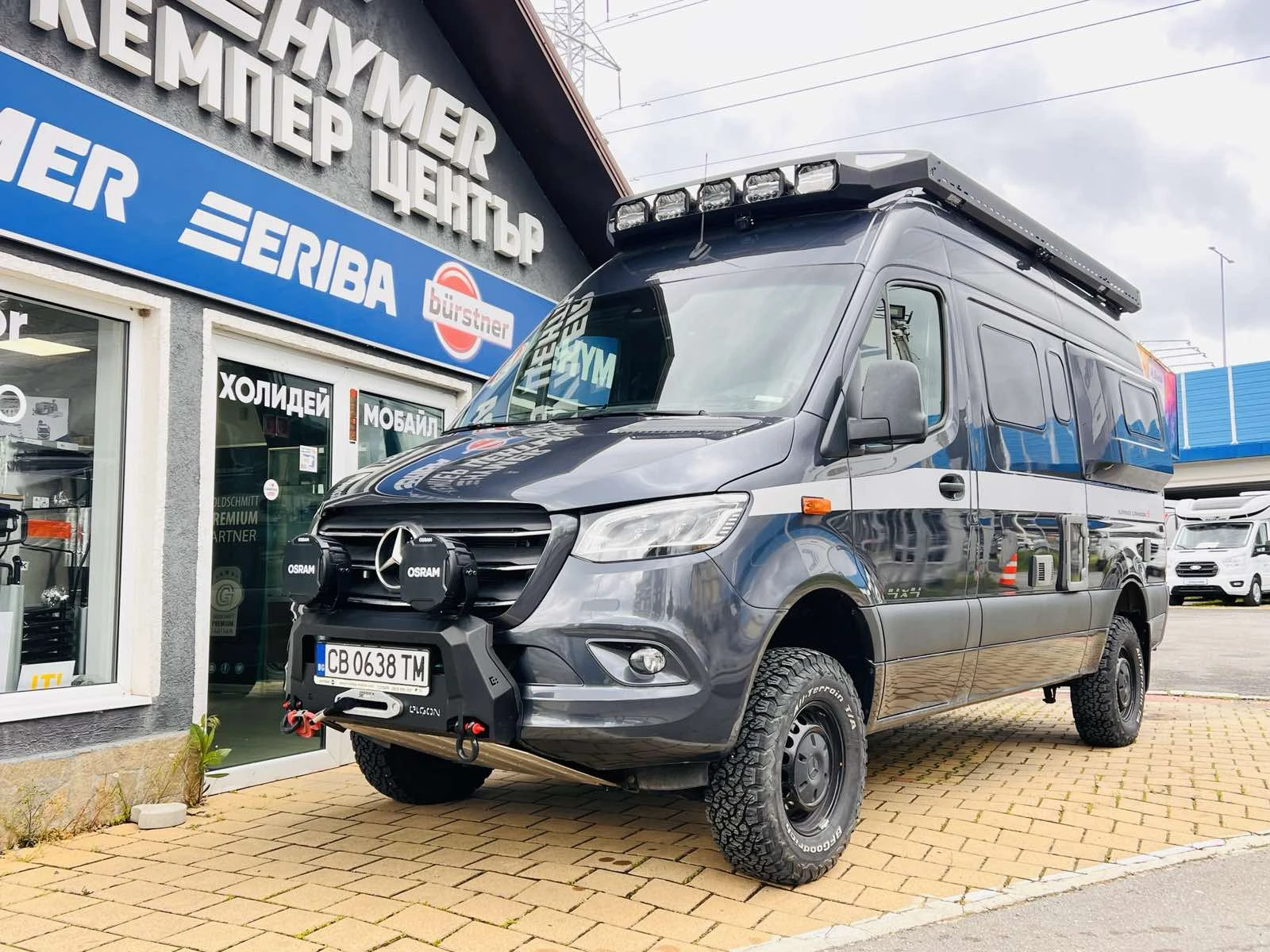 Кемпер HYMER / ERIBA Grand Canion S 3.0 L 190 hp , снимка 3 - Каравани и кемпери - 54383262