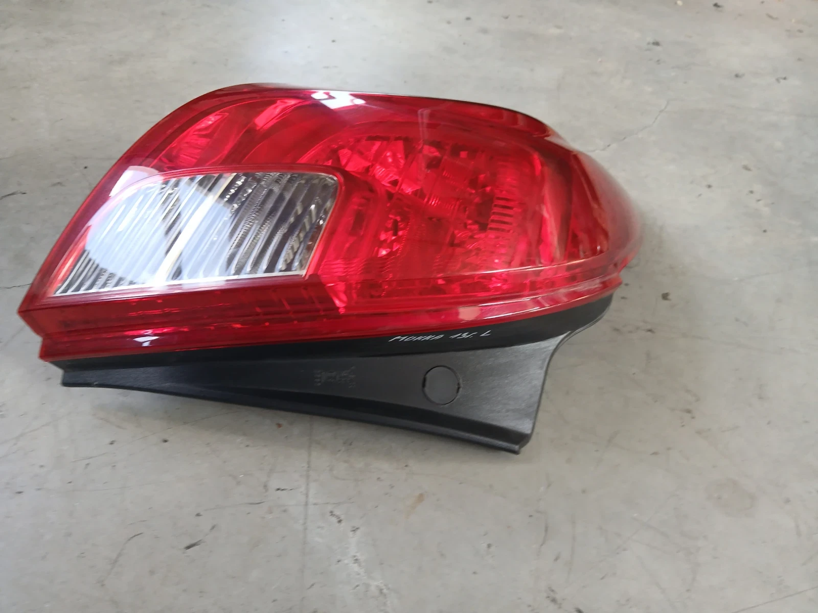 Стоп ляв Opel Mokka 2013г , снимка 2 - Части - 55830857