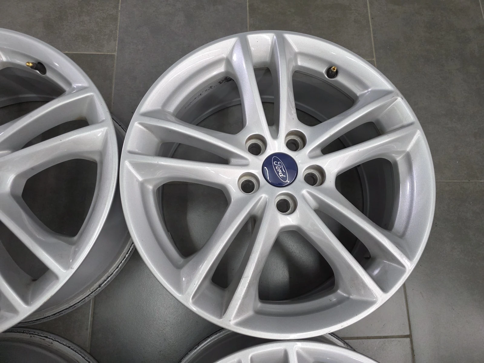 Джанти за Ford, снимка 6 - Гуми и джанти - 56718148