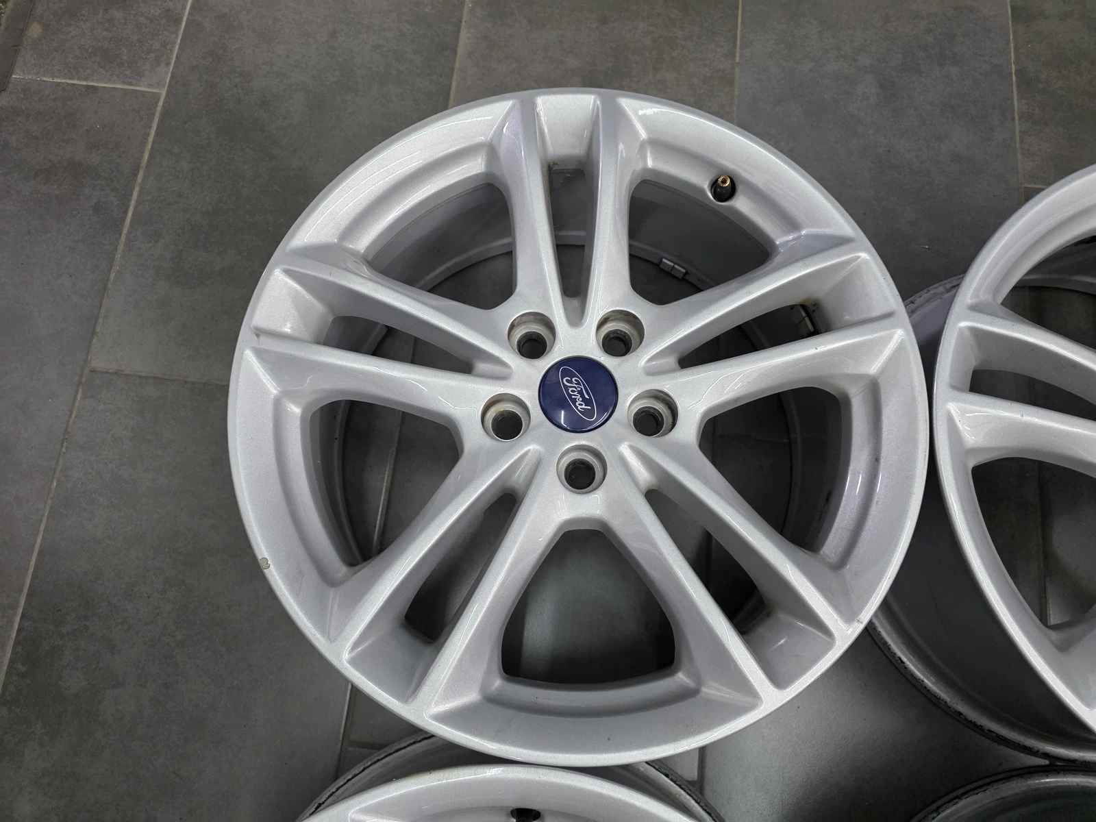 Джанти за Ford, снимка 5 - Гуми и джанти - 56718148