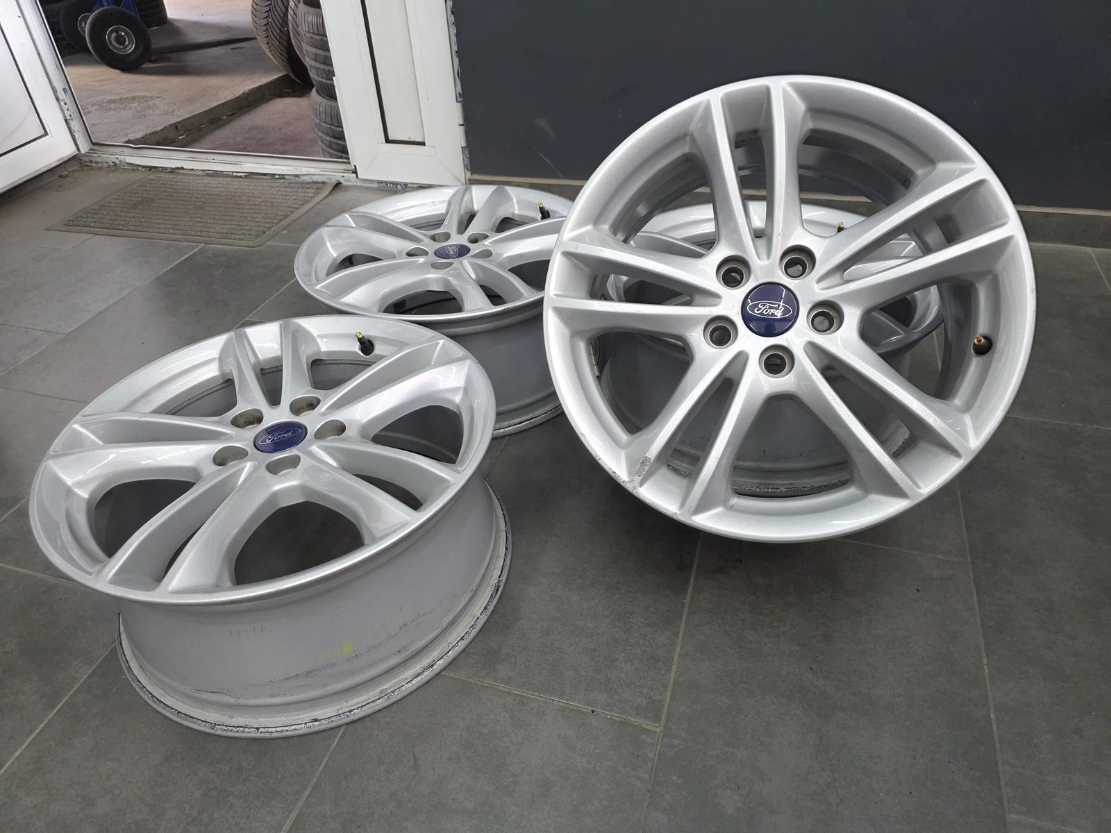 Джанти за Ford, снимка 2 - Гуми и джанти - 56718148