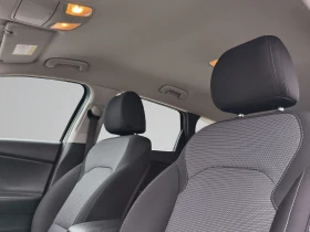 Hyundai I30 1.5DPi 110hp MT6 E6 // 2110R07, снимка 13