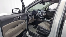 Kia Carnival 3.5* PRESTIGE* ПОДГРЕВ* ОБДУХВАНЕ* КАМЕРА* КОЖА* , снимка 9