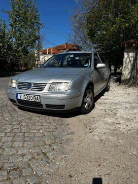 Обява за продажба на VW Bora 1, 6 i ~3 999 лв. - изображение 1