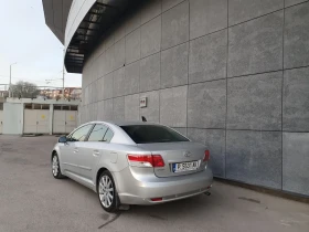 Toyota Avensis Luxury 115.000км, снимка 8