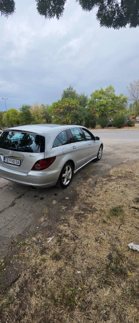 Mercedes-Benz R 320 