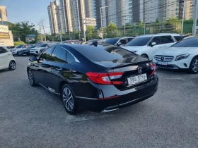 Honda Accord 10Th Generation 2.0 Hybrid Touring | Mobile.bg � ����� ������ 7