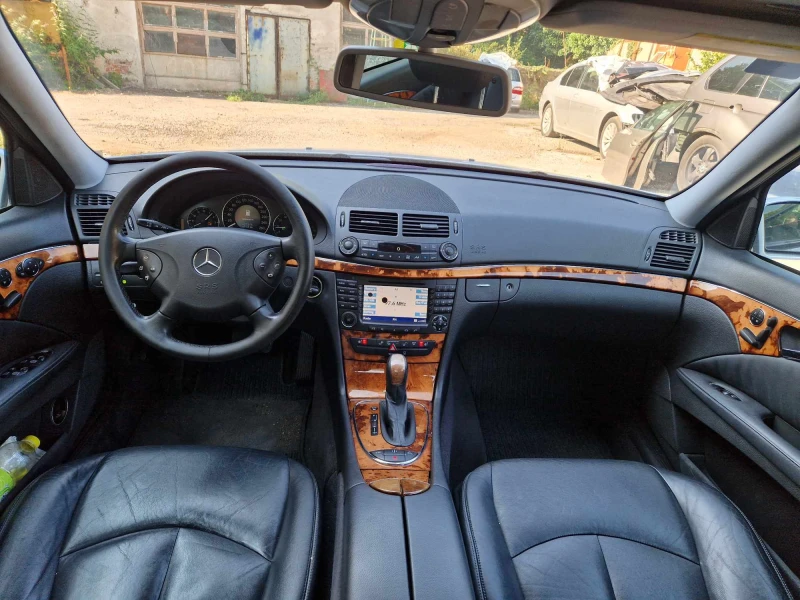 Mercedes-Benz E 500 20бр.4 Matik 388/306к.с., снимка 17 - Автомобили и джипове - 48518167