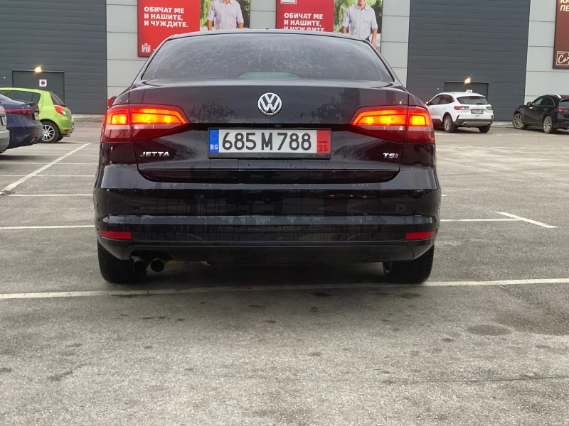 VW Jetta 1.4 АВТОМАТИК, снимка 5 - Автомобили и джипове - 49185827