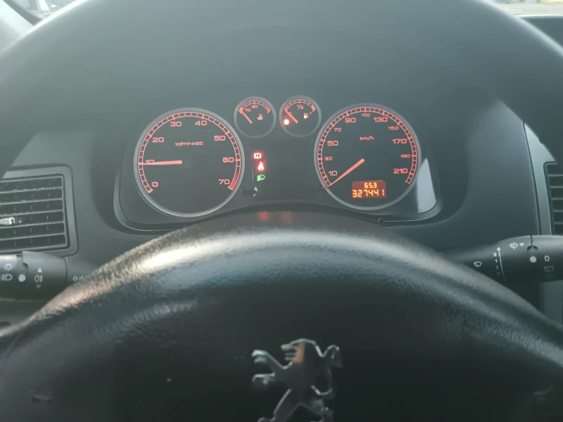 Peugeot 307 АГУ, снимка 8 - Автомобили и джипове - 49451236