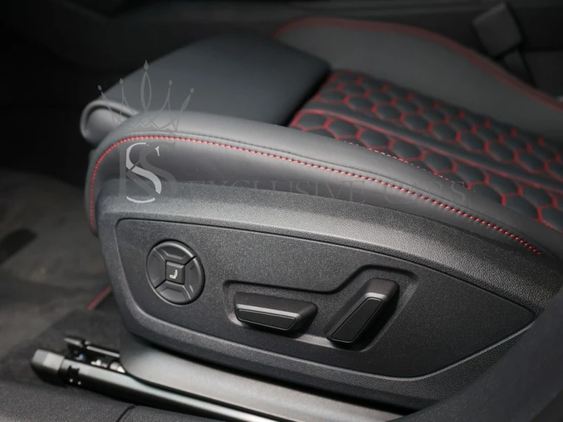 Audi Rs3 * MATRIX* PANORAMA* SONOS* , снимка 5 - Автомобили и джипове - 51352803