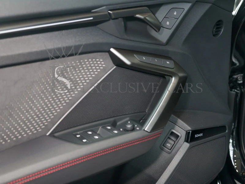 Audi Rs3 * MATRIX* PANORAMA* SONOS* , снимка 4 - Автомобили и джипове - 51352803