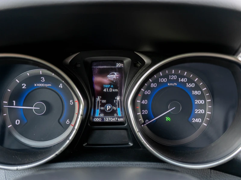 Hyundai I30 1.6 CRDI - 110к.с - АВТОМАТИК - КЛИМАТРОНИК , снимка 14 - Автомобили и джипове - 50450749