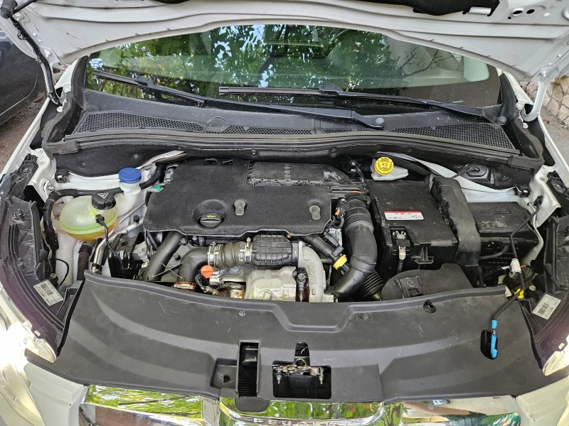 Peugeot 2008 1.6  E-HDI EURO 5 , снимка 15 - Автомобили и джипове - 50925588