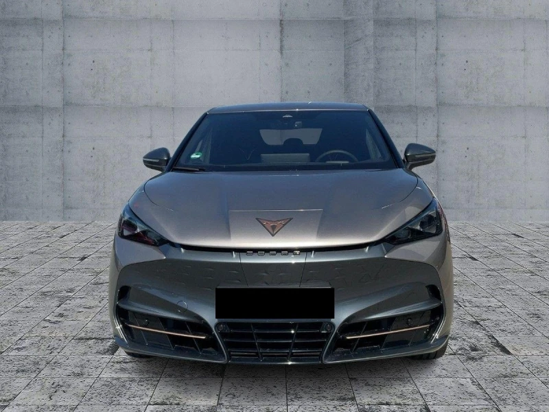 Cupra Tavascan VZ 84kWh AWD MATRIX-LED CAMERA FRONT-ASSIST, снимка 2 - Автомобили и джипове - 51508637