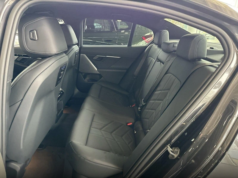 BMW 520 d/ M-SPORT/ LED/ CAMERA/ KEYLESS/, снимка 14 - Автомобили и джипове - 52611007