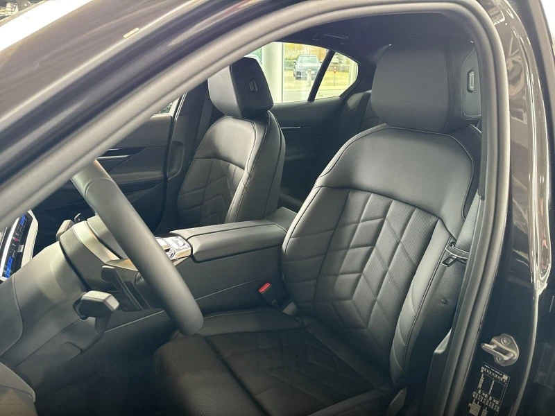 BMW 520 d/ M-SPORT/ LED/ CAMERA/ KEYLESS/, снимка 7 - Автомобили и джипове - 52611007