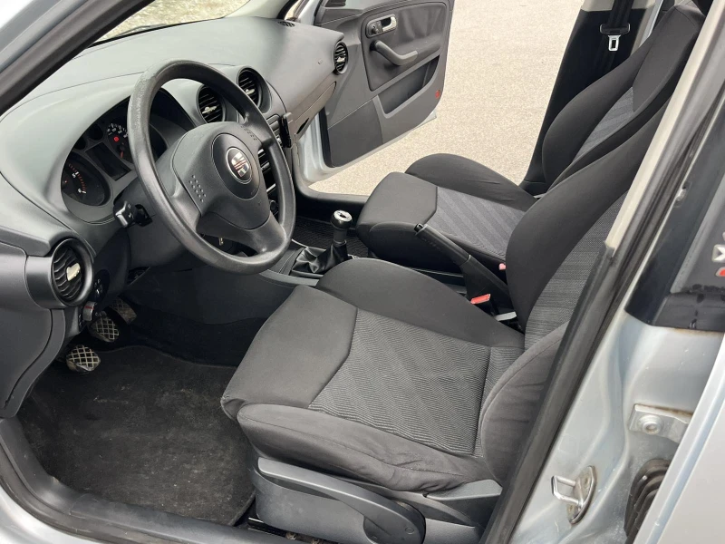 Seat Ibiza 1.4TDI 69кс КЛИМАТИК EURO 4 ВНОС ИТАЛИЯ, снимка 7 - Автомобили и джипове - 52643568