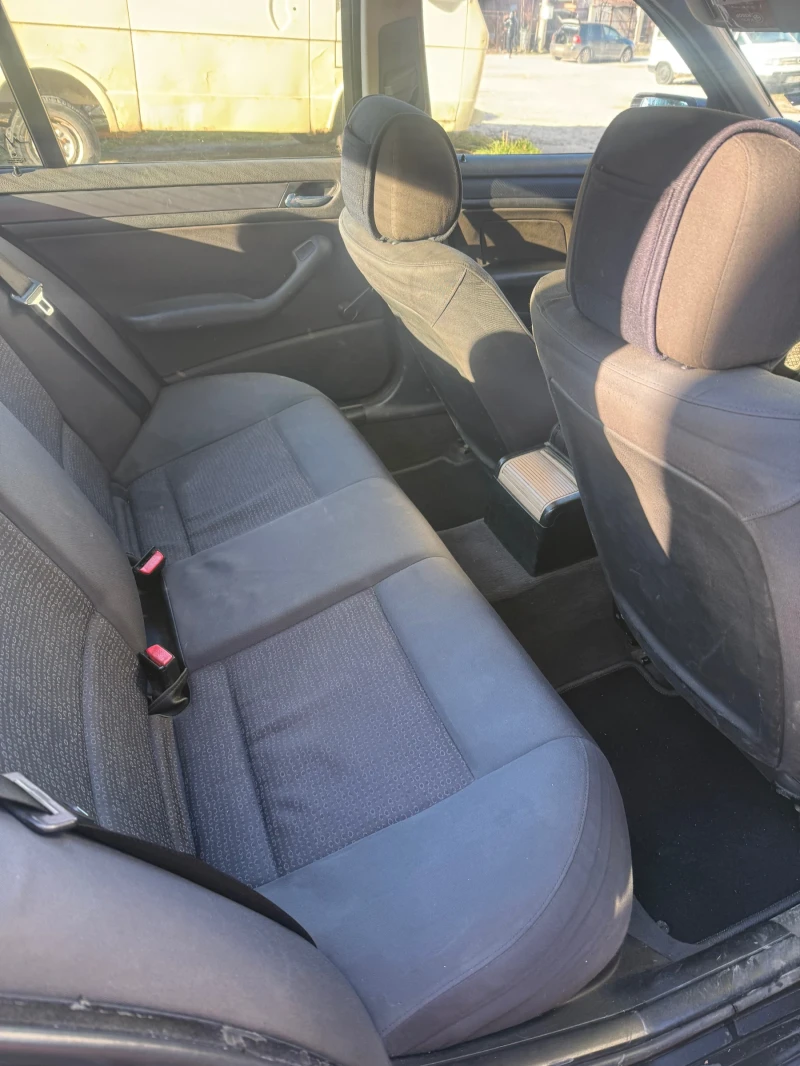 BMW 318, снимка 4 - Автомобили и джипове - 52937199