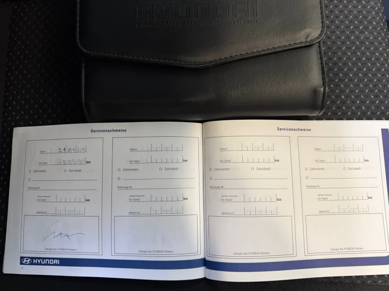 Hyundai I30 1.6 CRDI, снимка 16 - Автомобили и джипове - 52996926