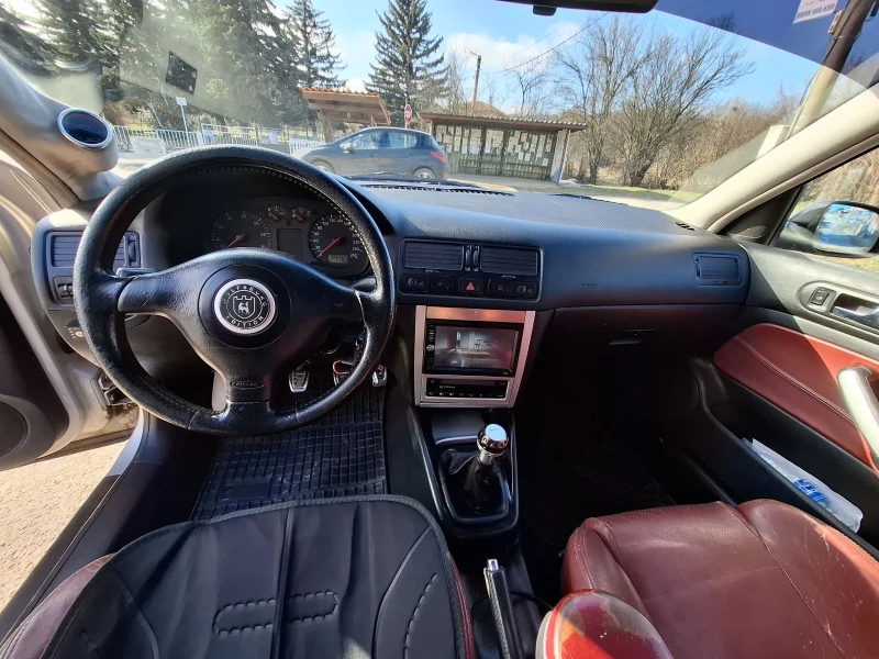 VW Golf 1.8T GTI, снимка 8 - Автомобили и джипове - 53237958