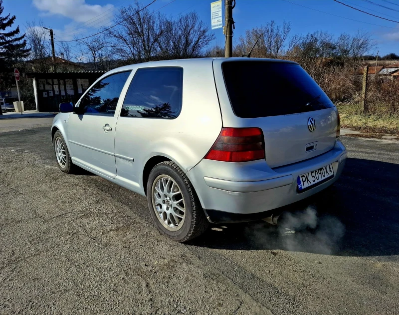 VW Golf 1.8T GTI, снимка 4 - Автомобили и джипове - 53237958