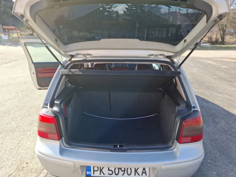 VW Golf 1.8T GTI, снимка 11 - Автомобили и джипове - 53237958