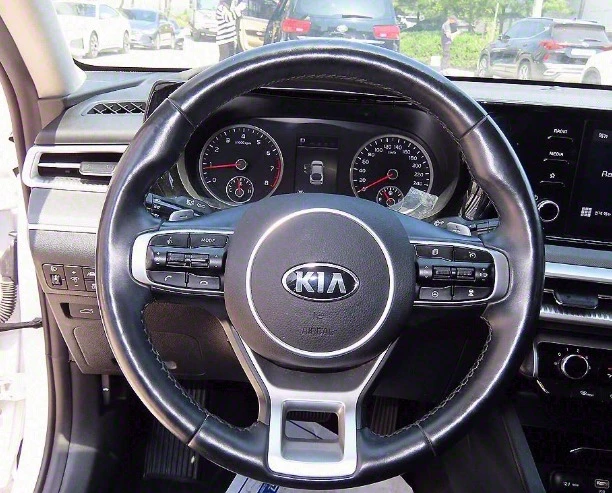Kia K5 100%реални километри, Гаранция, Осигурена поддръжк - изображение 10