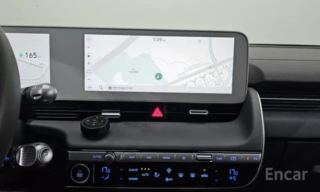Hyundai Ioniq 5 AWD / 360 / АВТОНОМНО КАРАНЕ / ОБДУХВАНЕ / ЛИЗИНГ, снимка 13 - Автомобили и джипове - 55410437