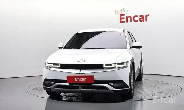 Hyundai Ioniq 5 AWD / 360 / АВТОНОМНО КАРАНЕ / ОБДУХВАНЕ / ЛИЗИНГ