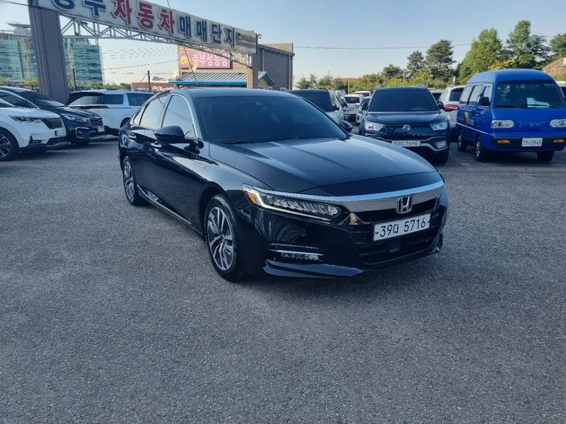 Honda Accord 10Th Generation 2.0 Hybrid Touring | Mobile.bg � ����������� 3