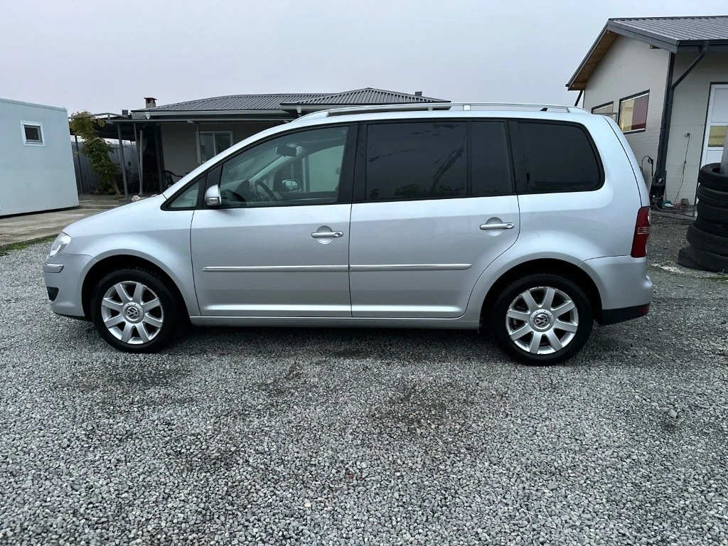 VW Touran 2.0TDI - изображение 4