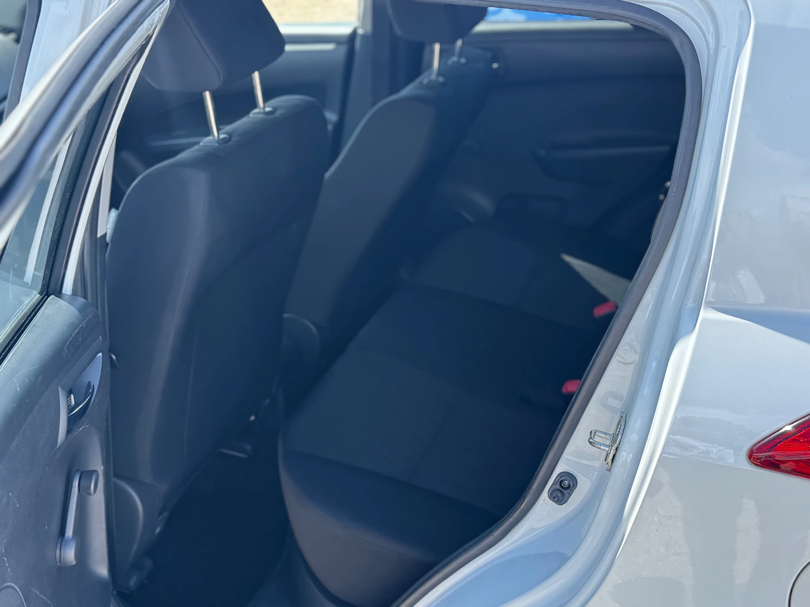 Suzuki Swift 1.3i-94к.с-* EURO5* автопилот - изображение 7