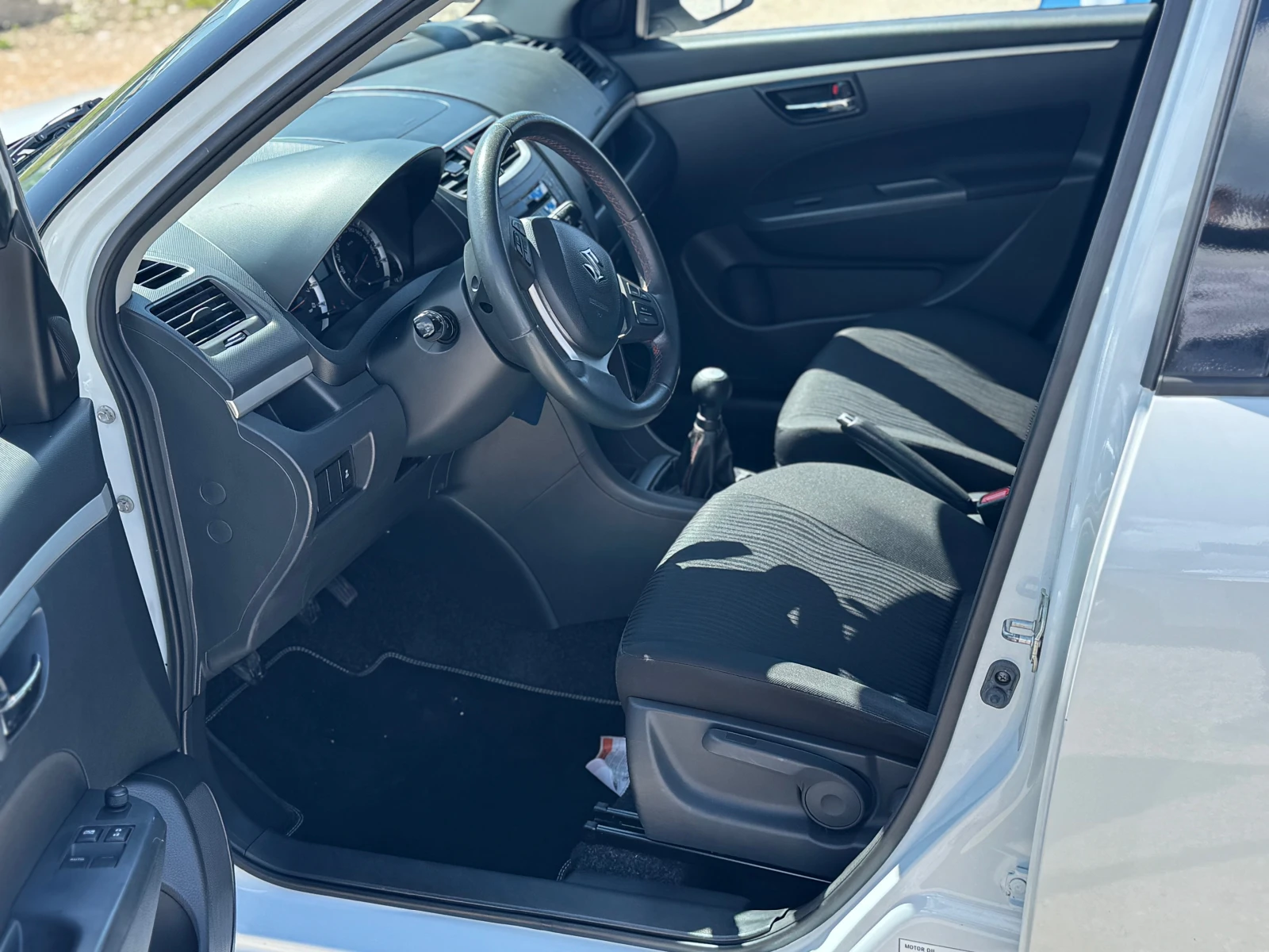 Suzuki Swift 1.3i-94к.с-* EURO5* автопилот - изображение 3