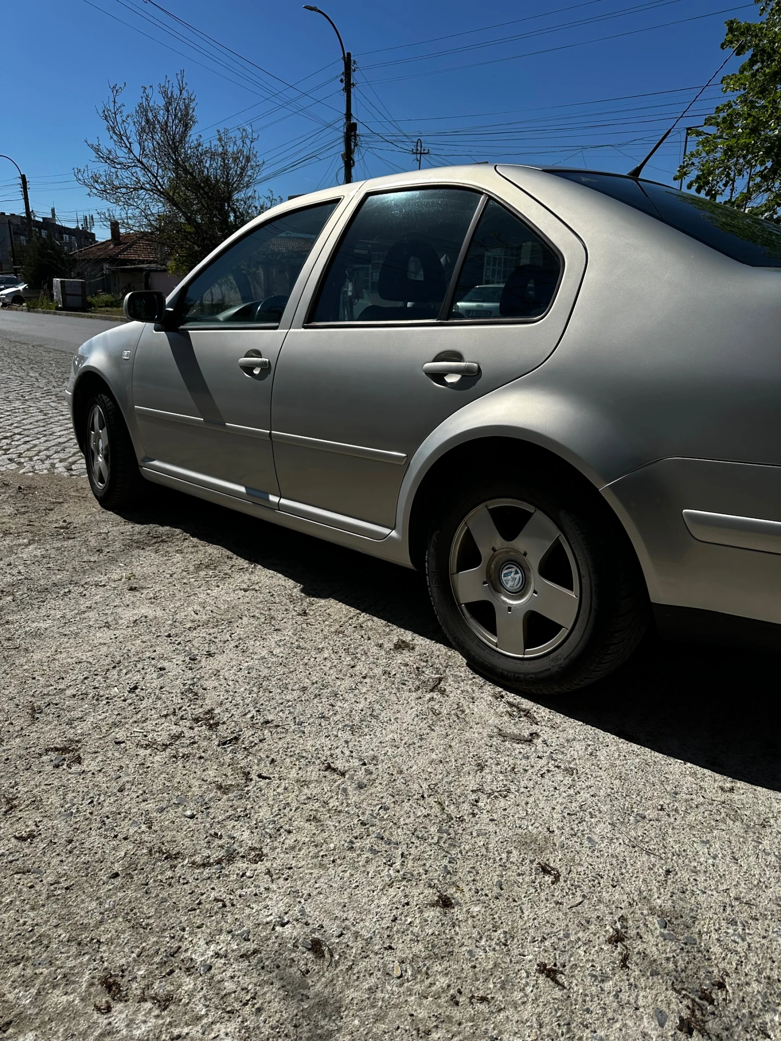VW Bora 1, 6 i - изображение 3