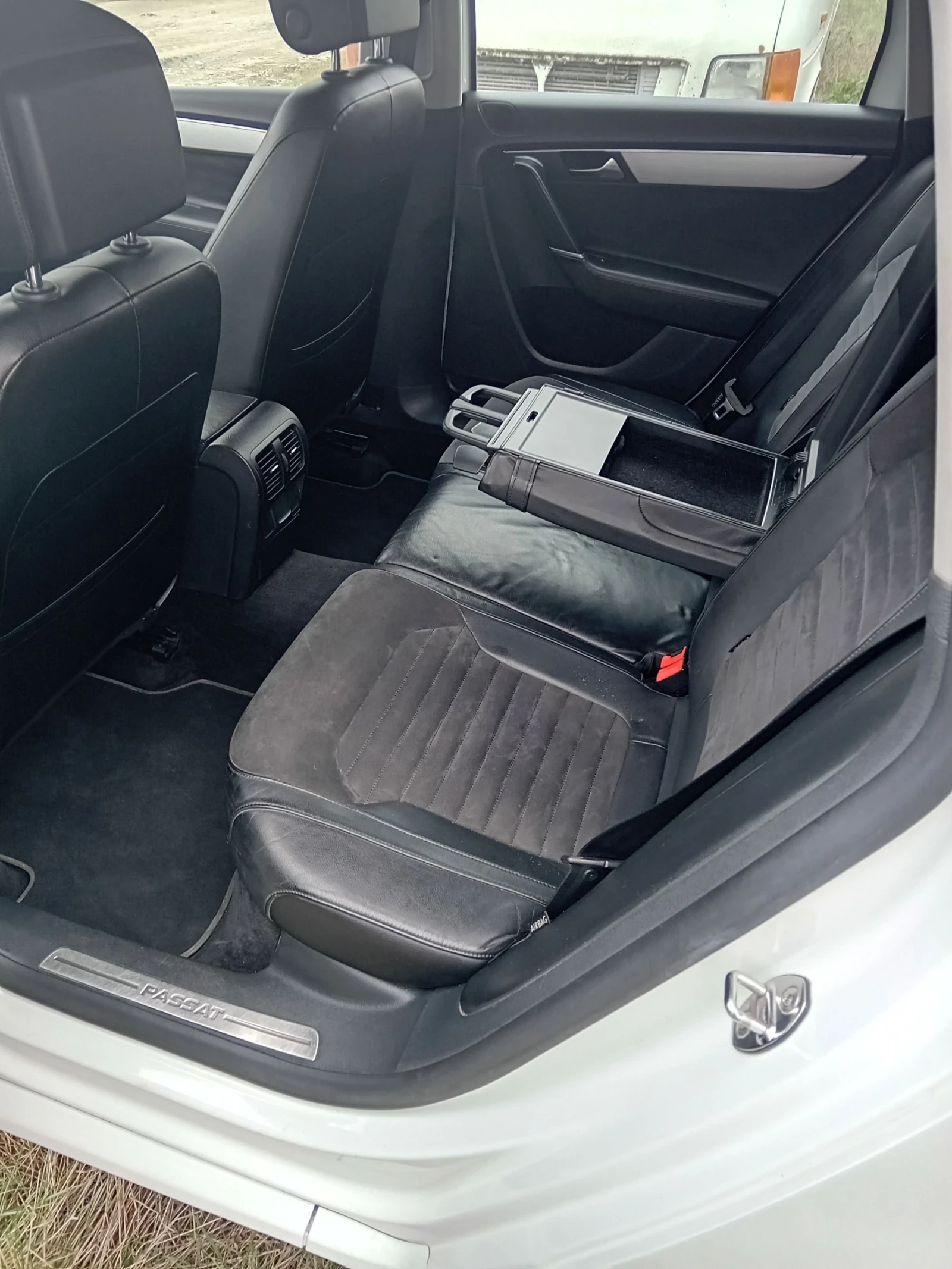 VW Passat  - изображение 10